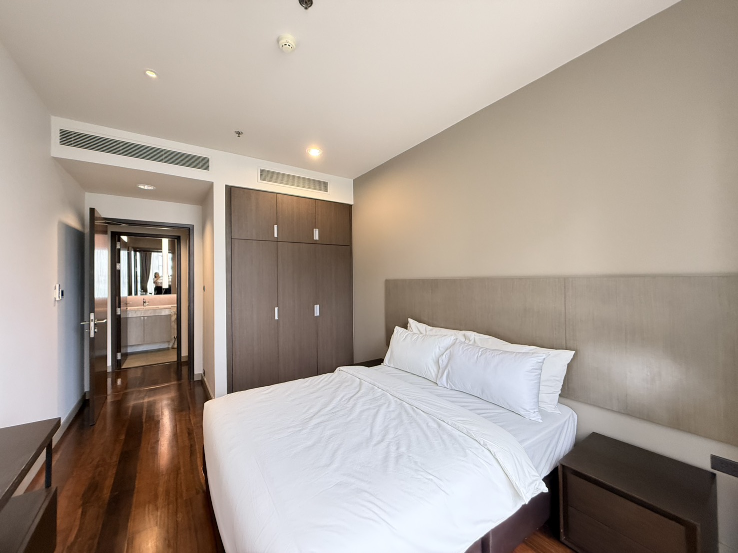 Piya Residence 28 & 30