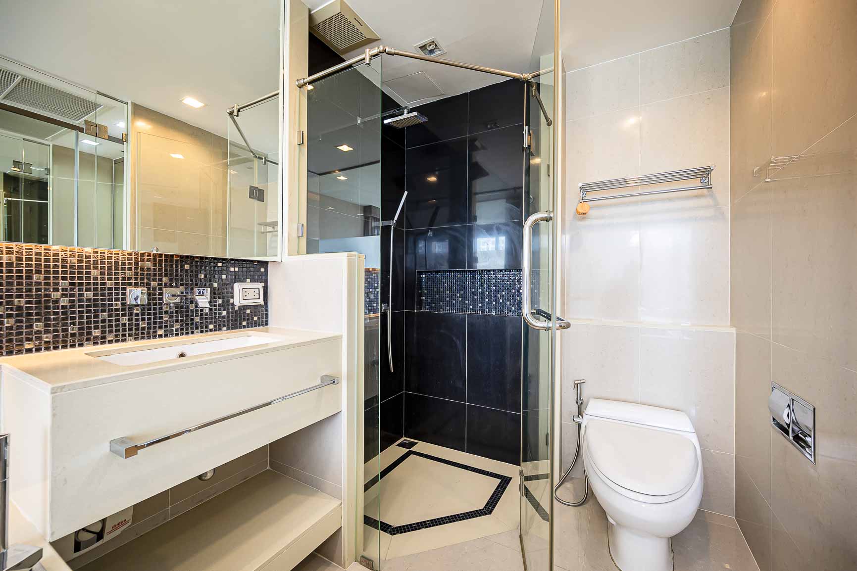 The Address Sathorn