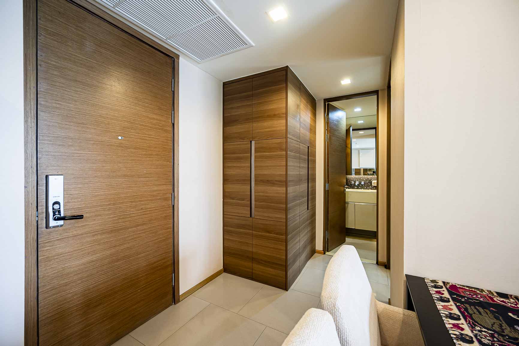 ดิ แอดเดรส สาทร