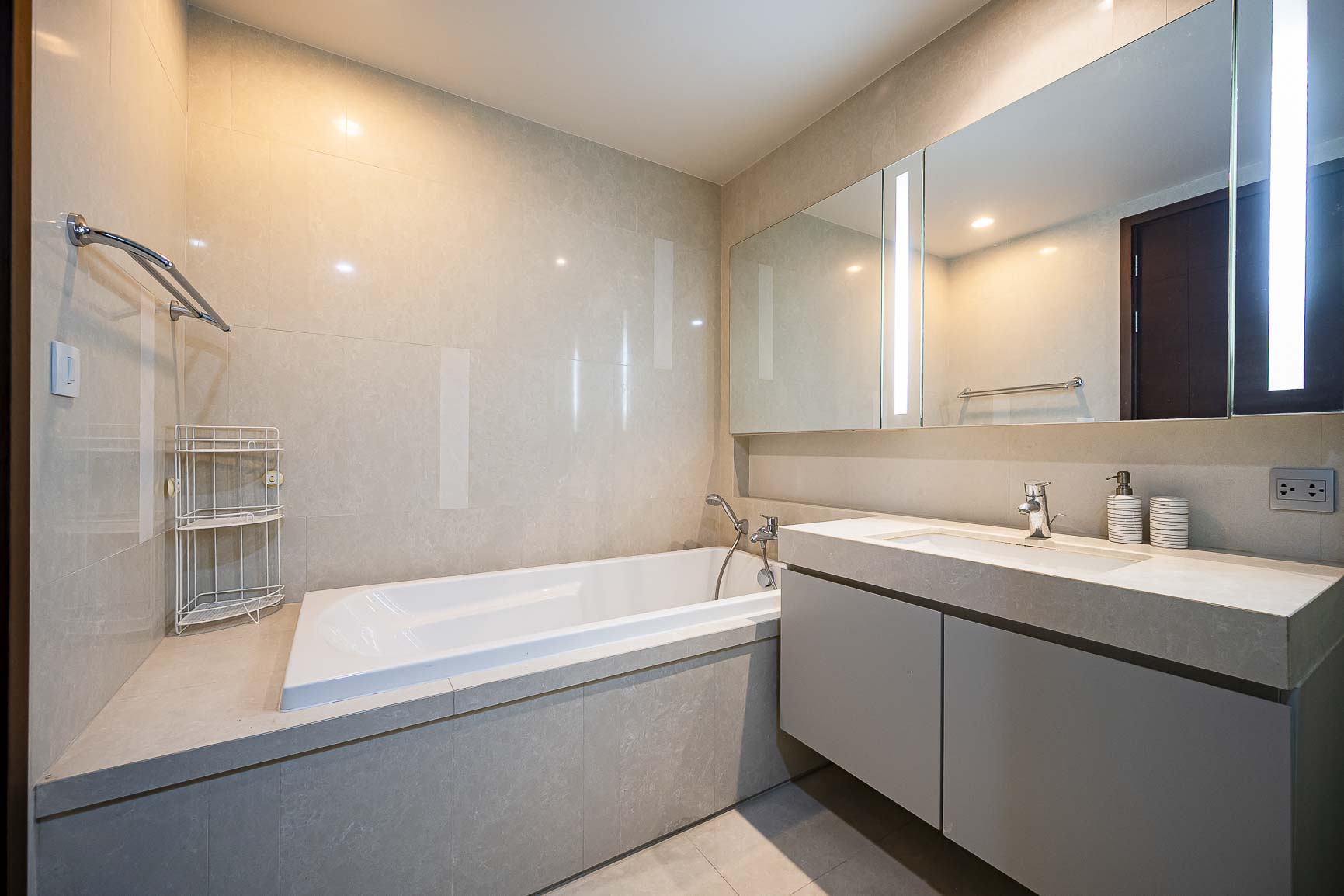 Unit & Project Photos 5