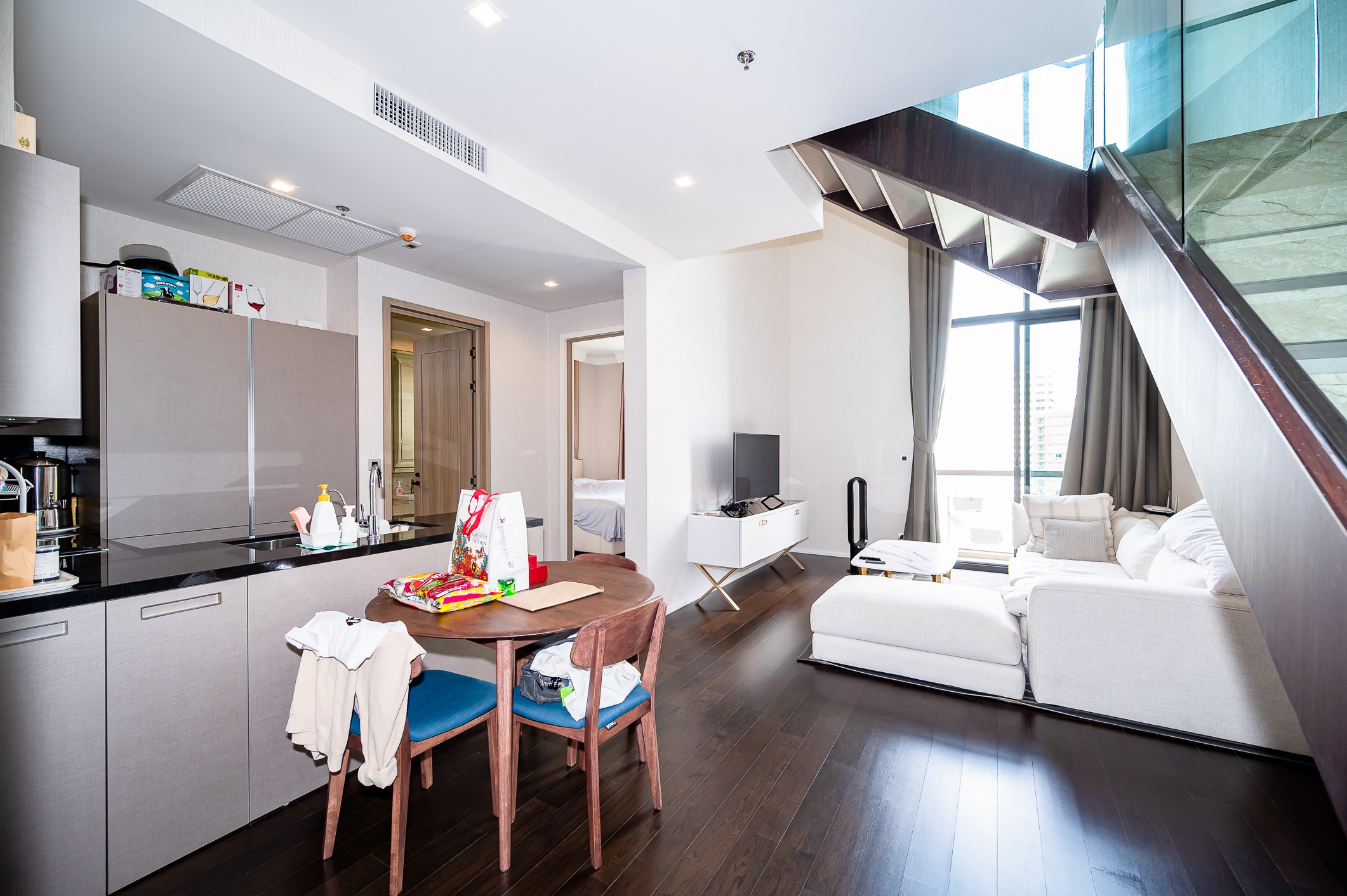 เดอะ เทอร์ทีไนน์