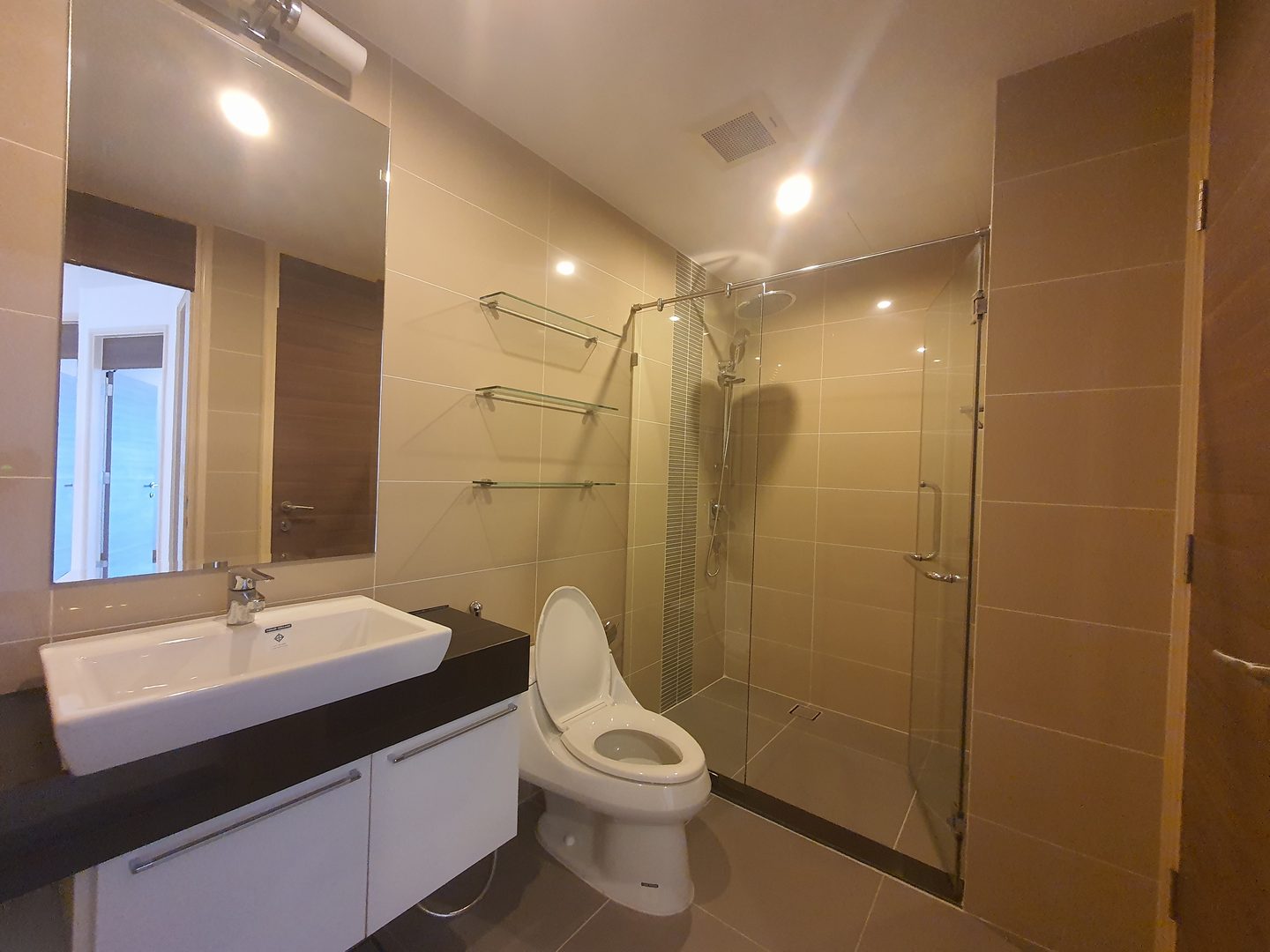 Unit & Project Photos 4