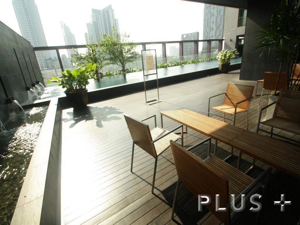โนเบิล รีมิกซ์