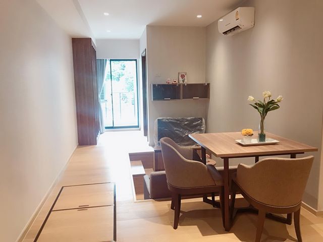 รูเนะสุ ทองหล่อ 5