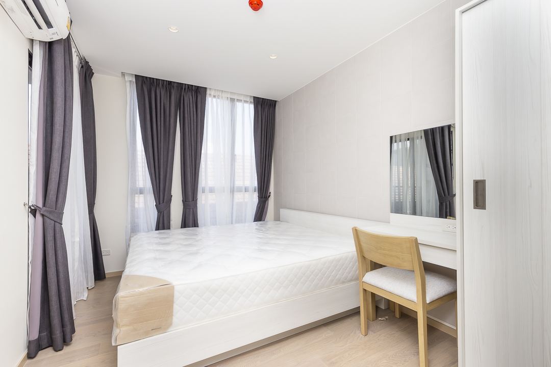 Runesu Thonglor 5