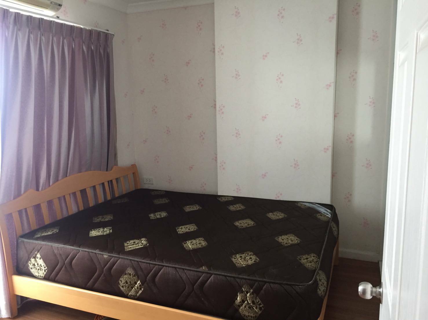 ลุมพินี สวีท ปิ่นเกล้า