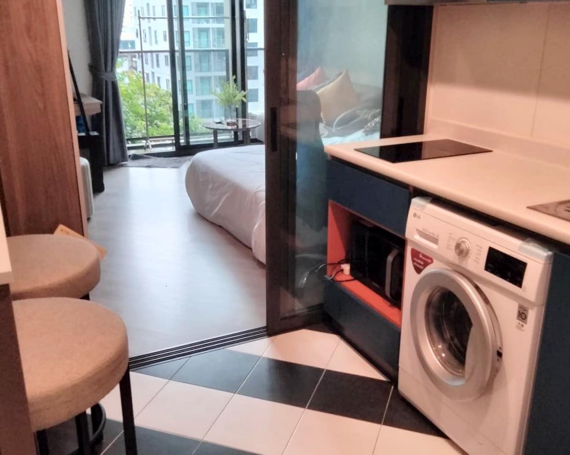 THE BASE Saphanmai