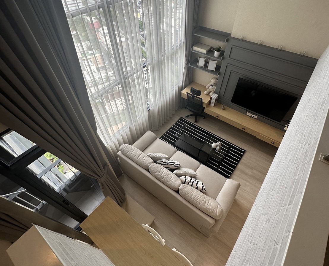Knightsbridge Prime Sathorn