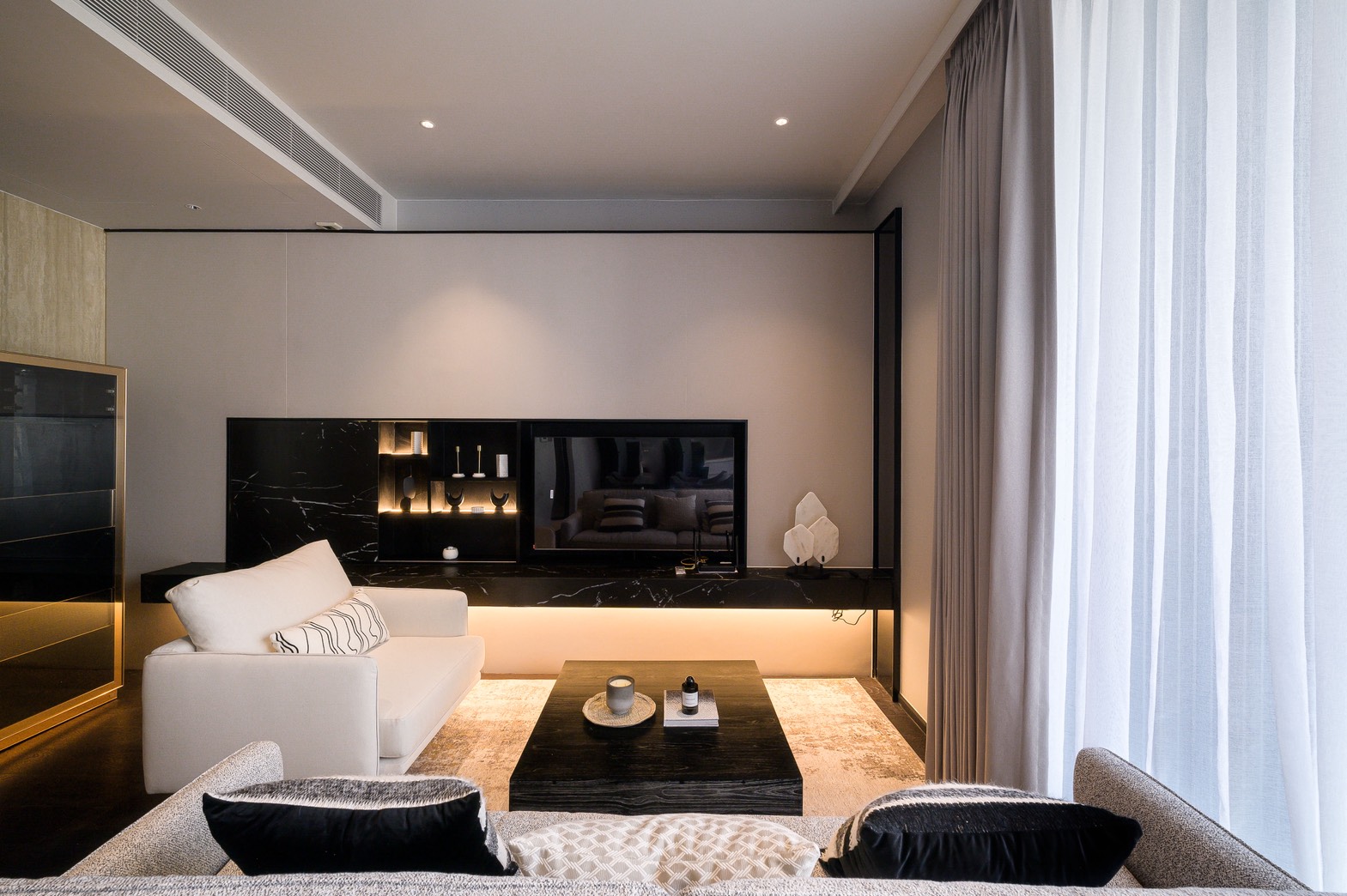 LAVIQ Sukhumvit 57