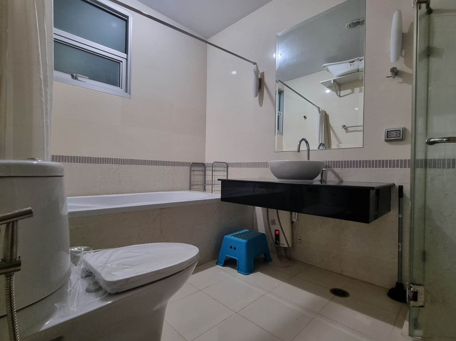 Unit & Project Photos 3