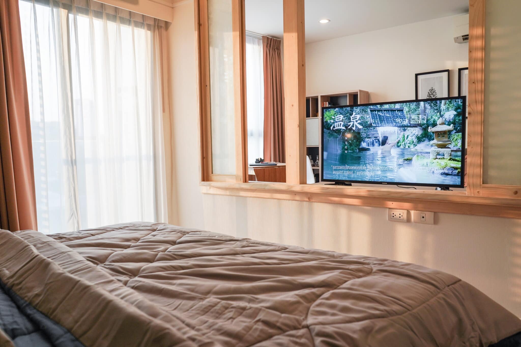ดี25 ทองหล่อ
