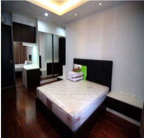 Baan Klang Krung Siam-Patumwan