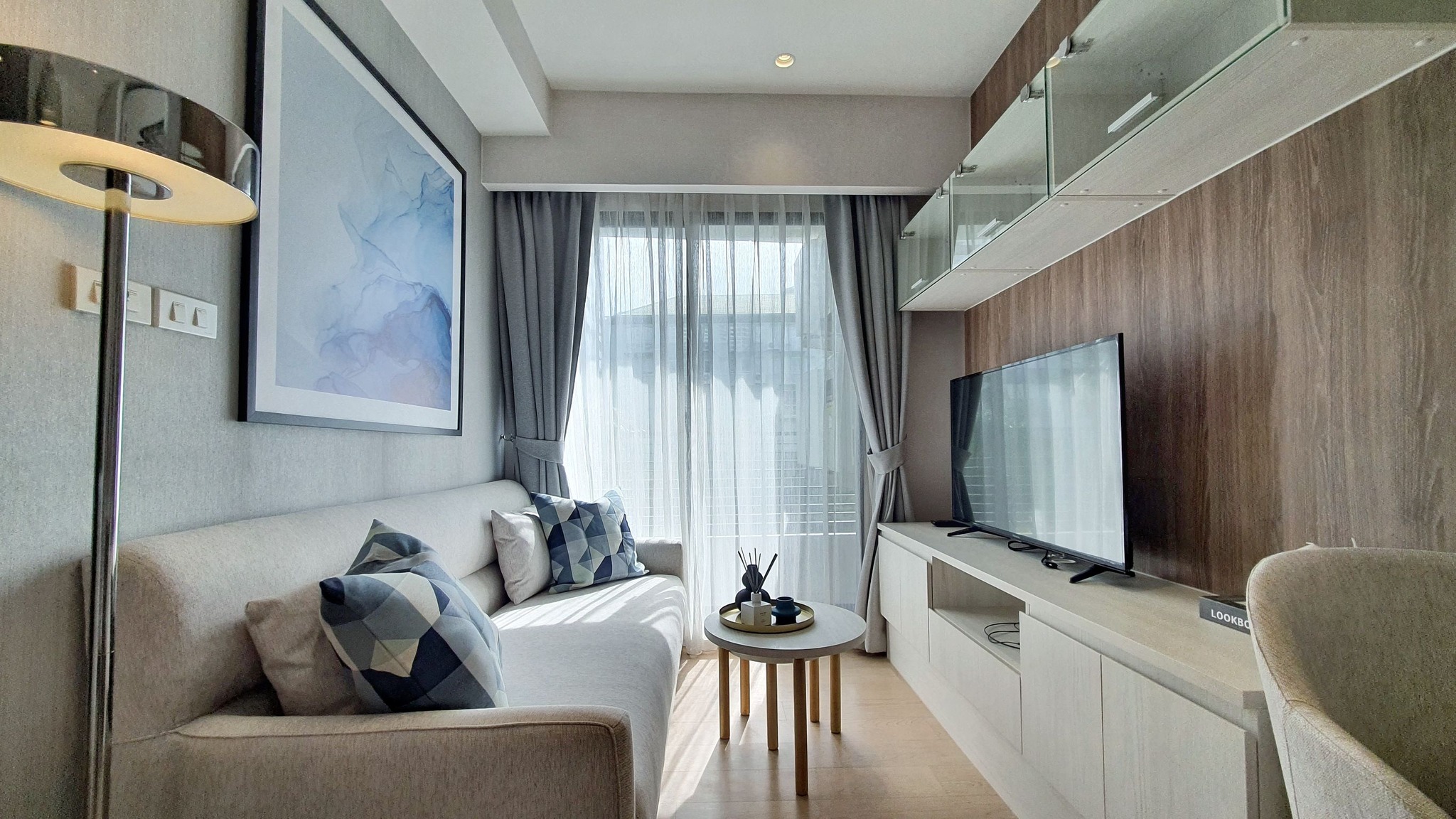Runesu Thonglor 5