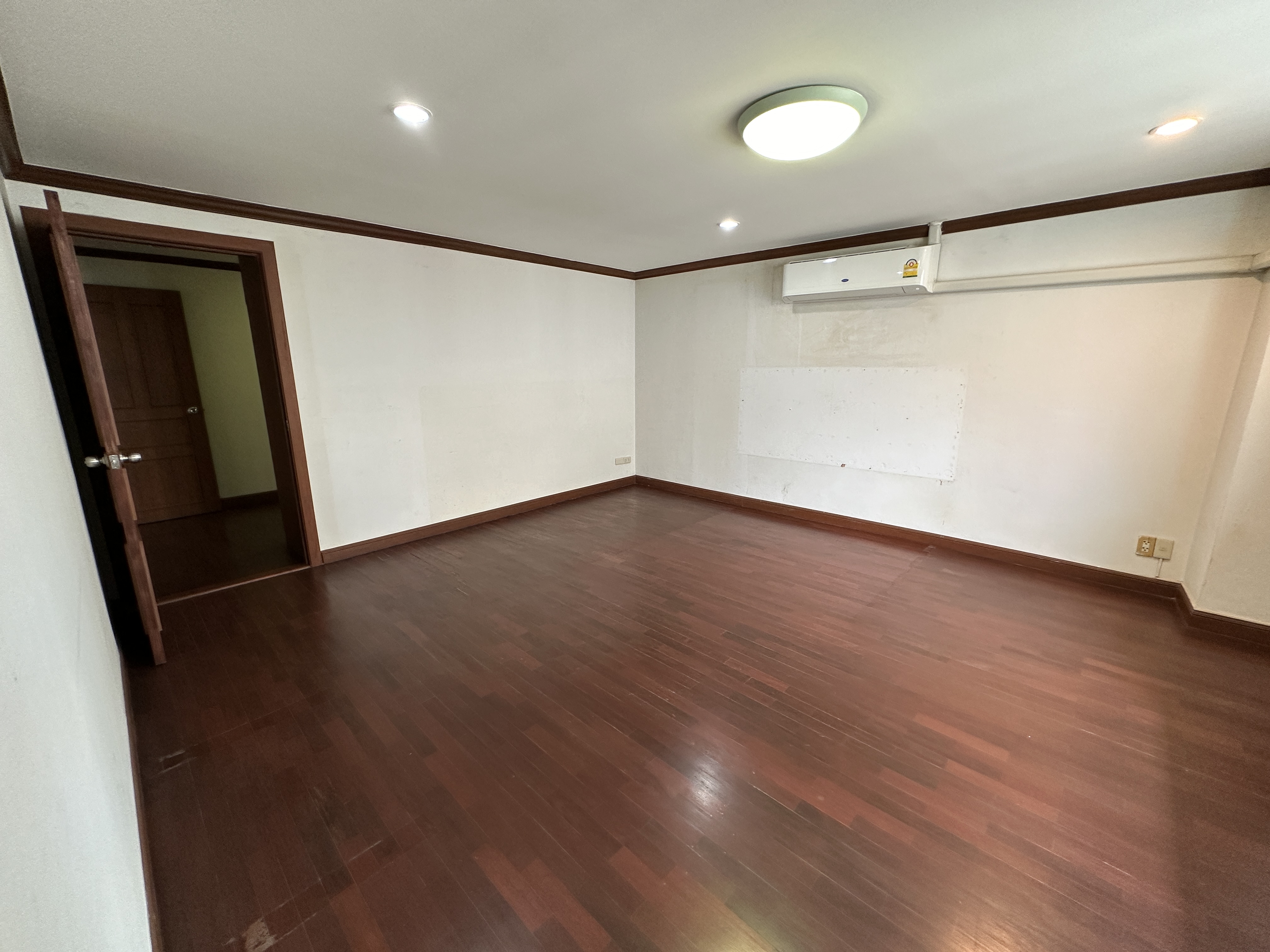 Unit & Project Photos 4