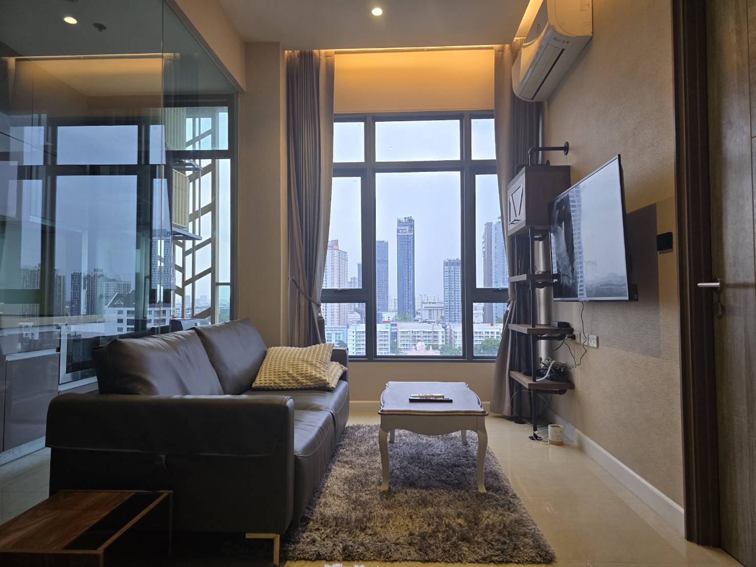 Mayfair Place Sukhumvit 50