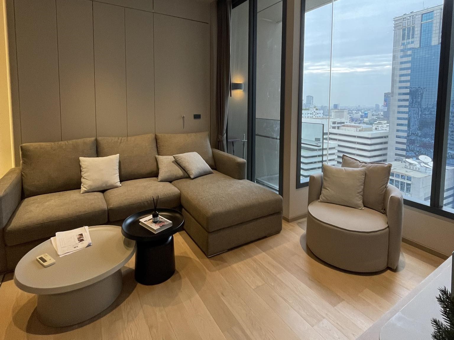 THE ESSE ASOKE