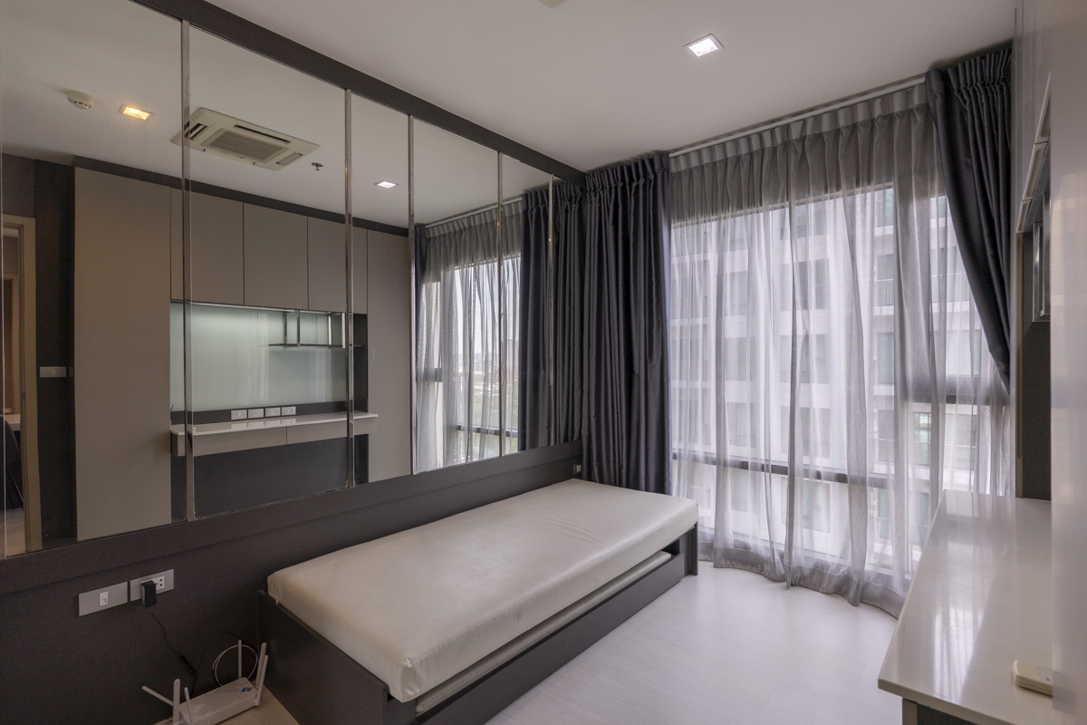 Rhythm Sukhumvit 36 - 38