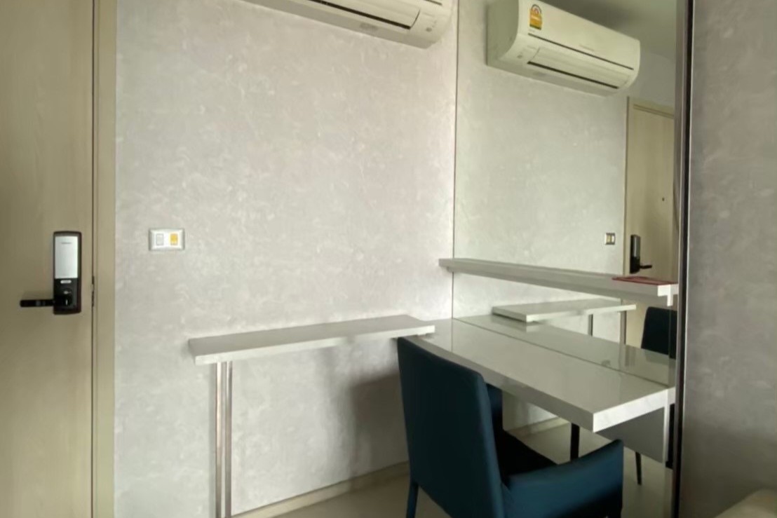 ริทึ่ม สุขุมวิท 42
