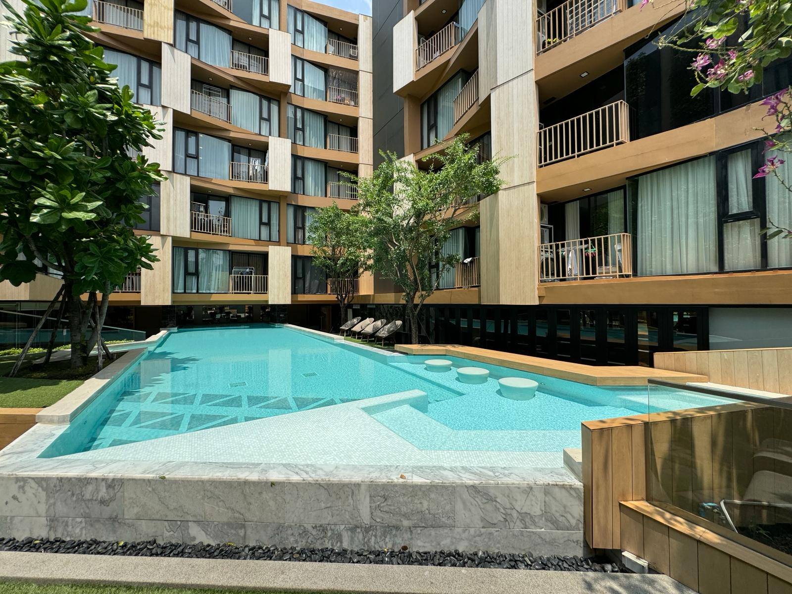 QUINTARA ARTE SUKHUMVIT 52