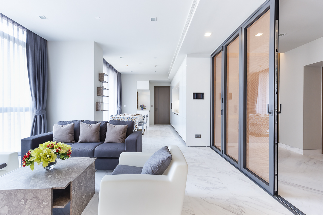 เดอะ โมนูเมนต์ ทองหล่อ