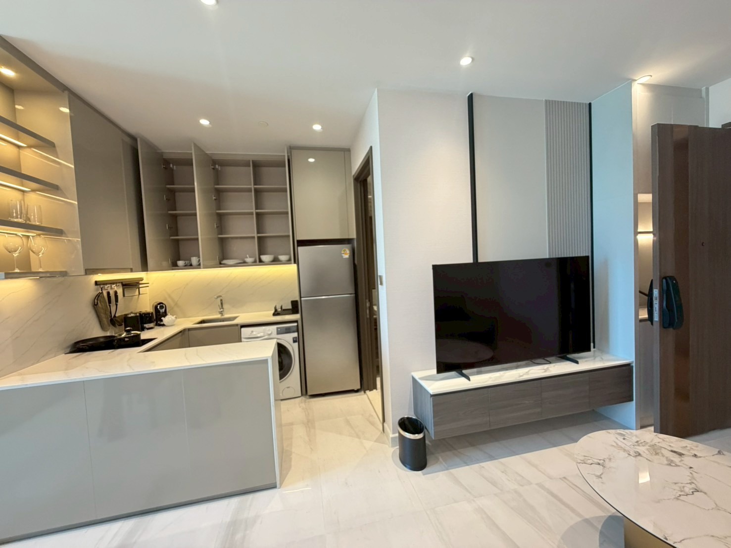 SUPALAI ICON SERVICED RESIDENCE SATHORN