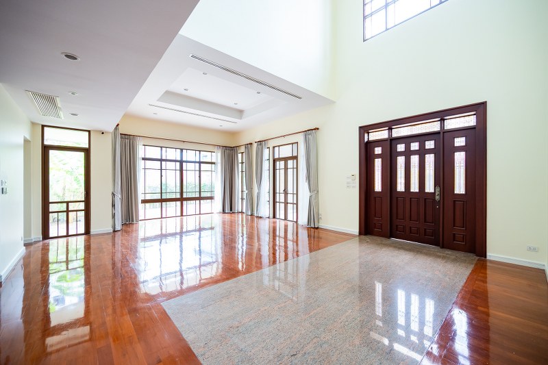 Baan Sansiri Sukhumvit 67