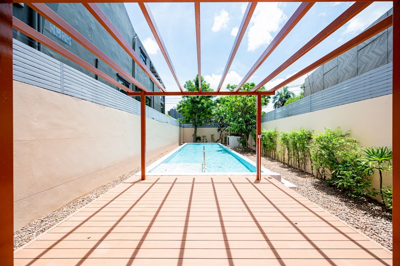 Baan Sansiri Sukhumvit 67
