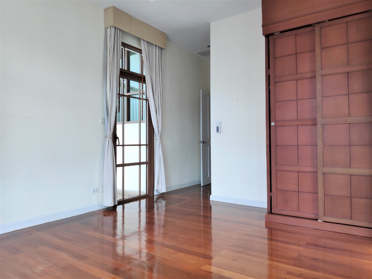 Baan Sansiri Sukhumvit 67