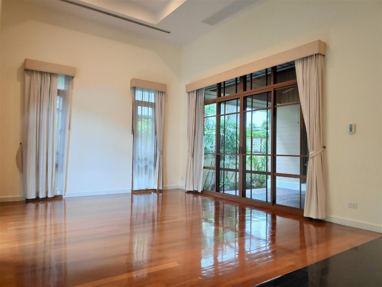 Baan Sansiri Sukhumvit 67