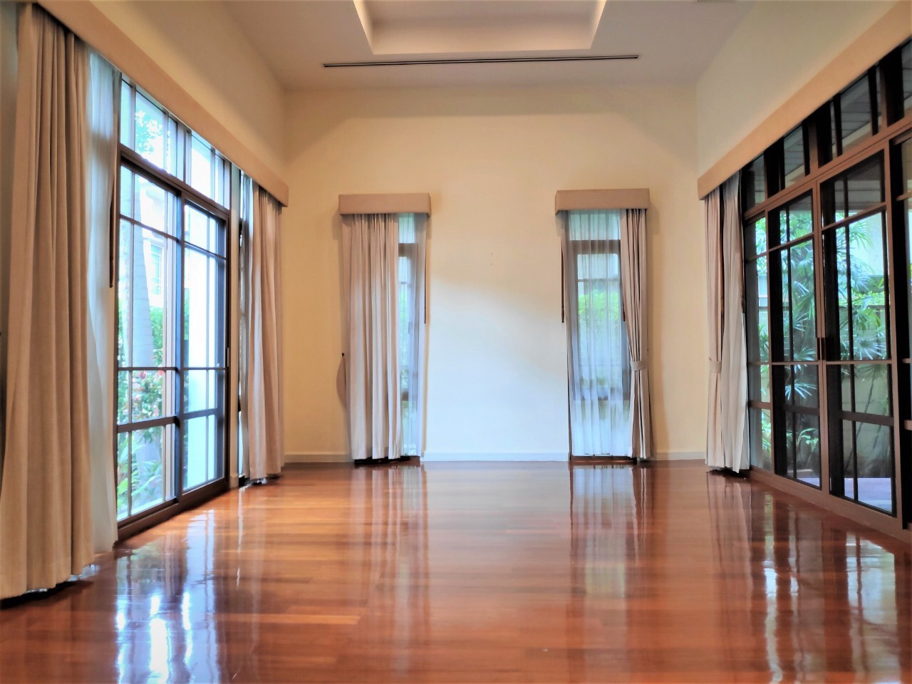 Baan Sansiri Sukhumvit 67