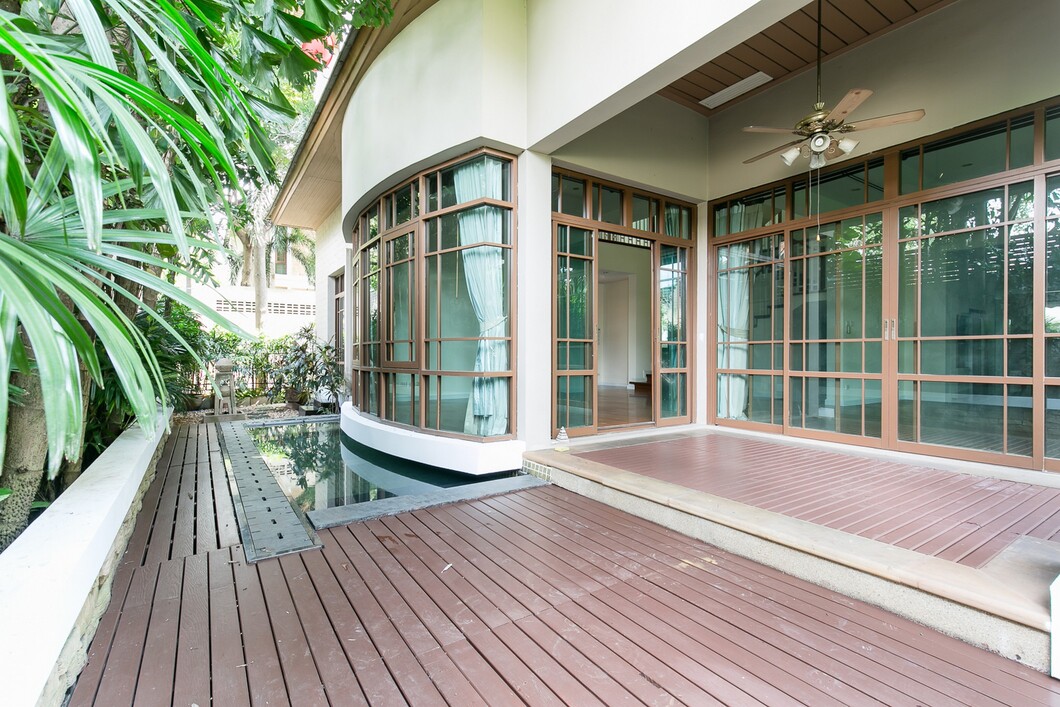 Baan Sansiri Sukhumvit 67