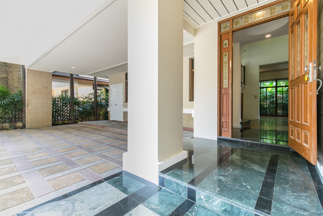 Baan Sansiri Sukhumvit 67