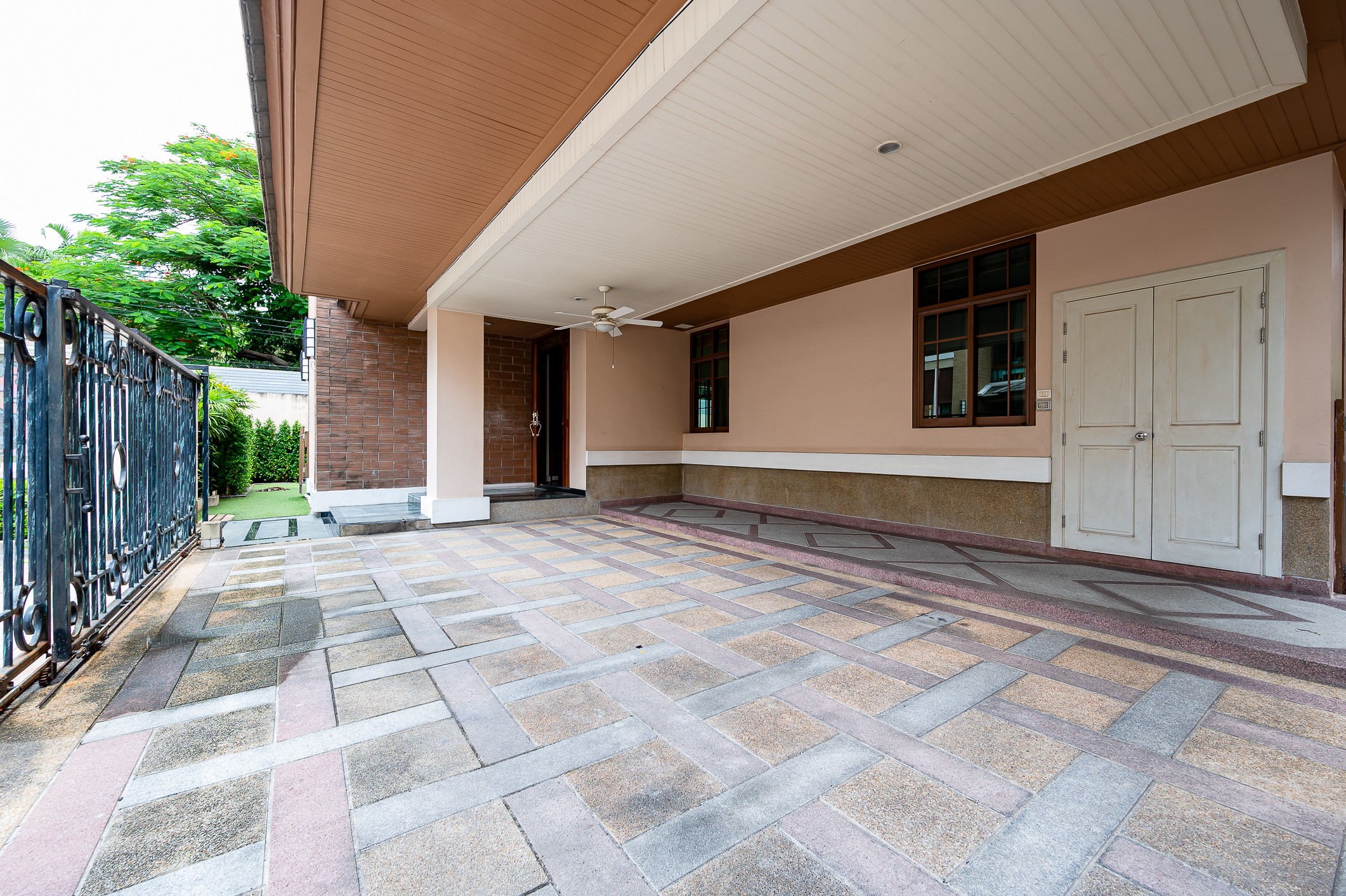 Baan Sansiri Sukhumvit 67