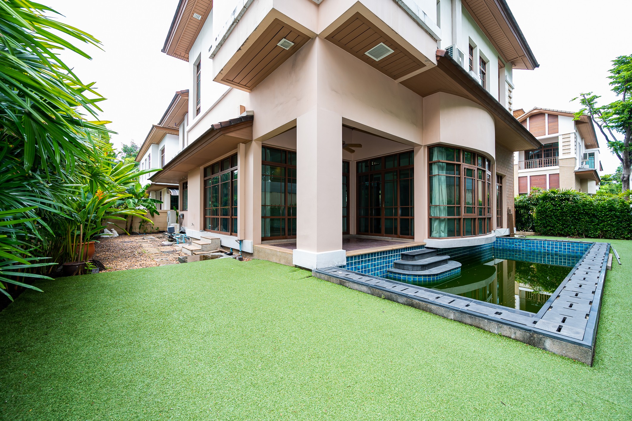 Baan Sansiri Sukhumvit 67