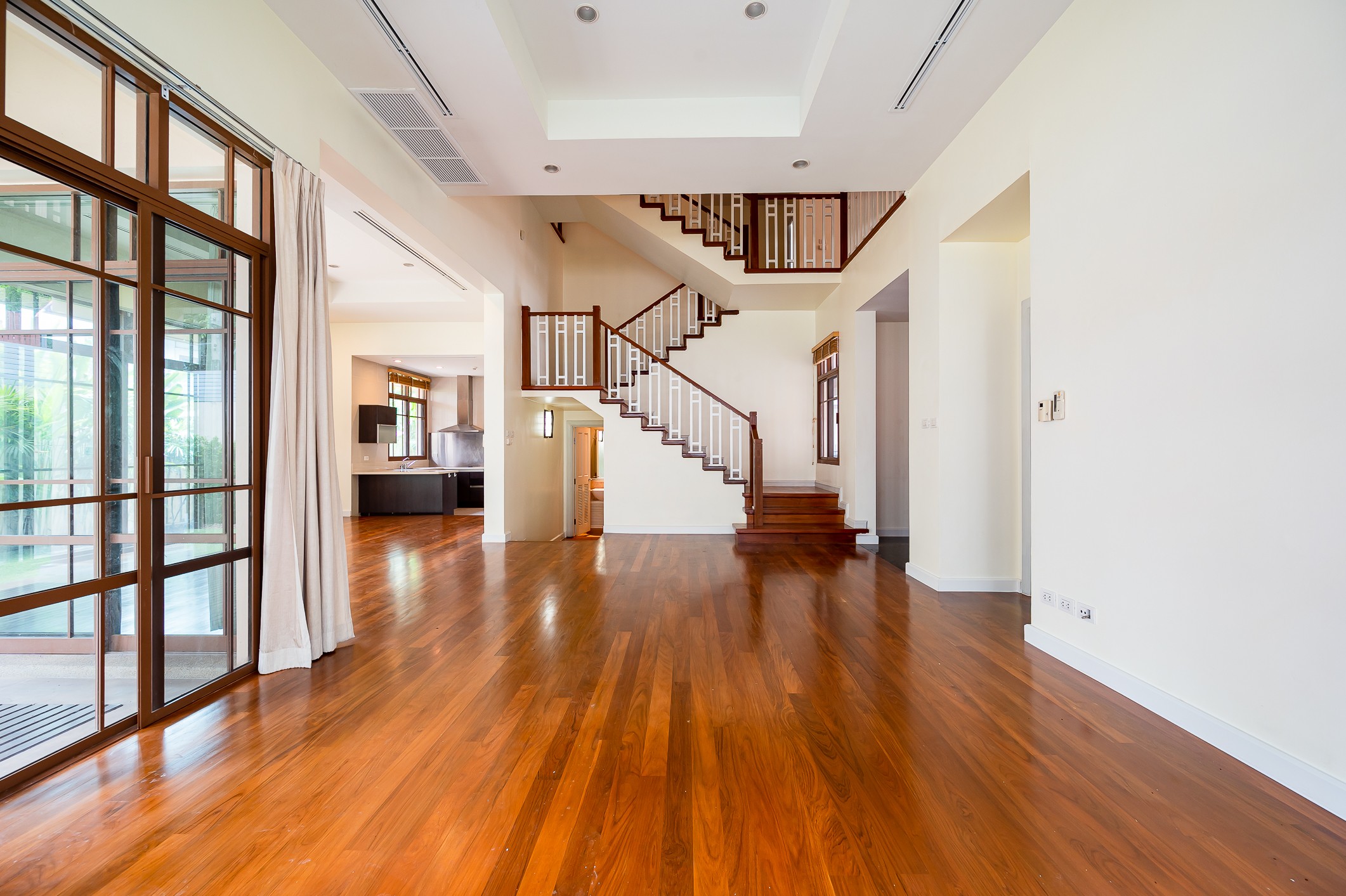 Baan Sansiri Sukhumvit 67