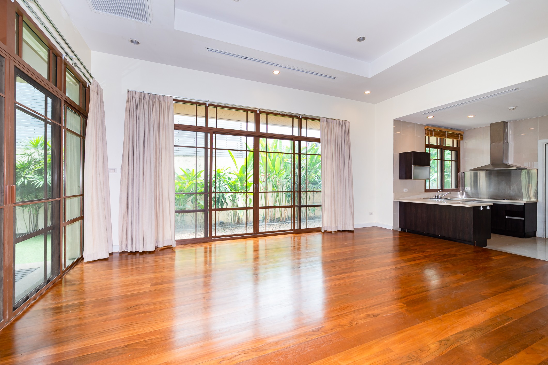 Baan Sansiri Sukhumvit 67