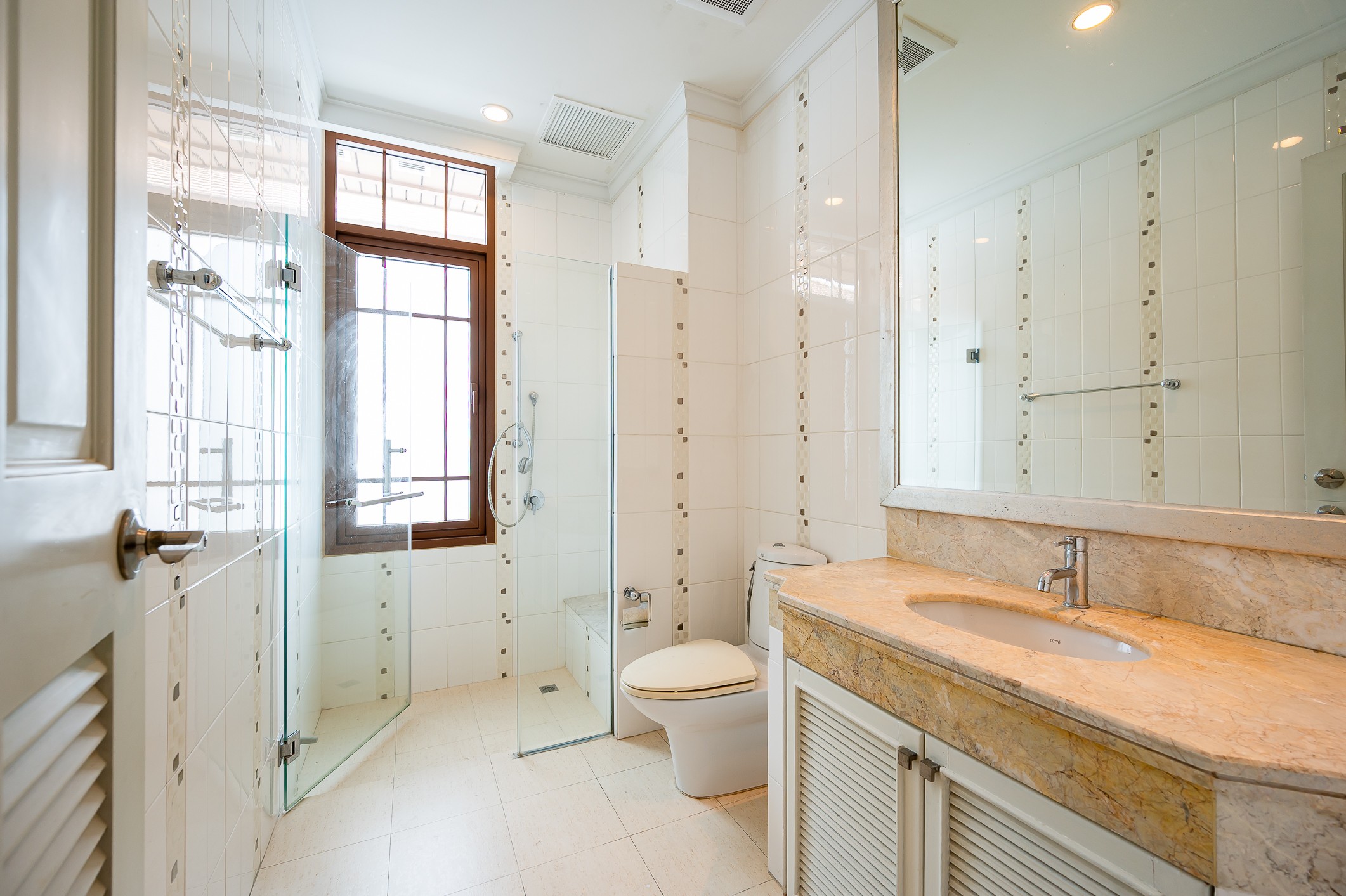 Baan Sansiri Sukhumvit 67