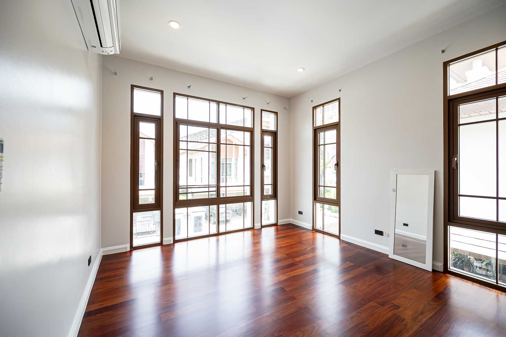 Baan Sansiri Sukhumvit 67