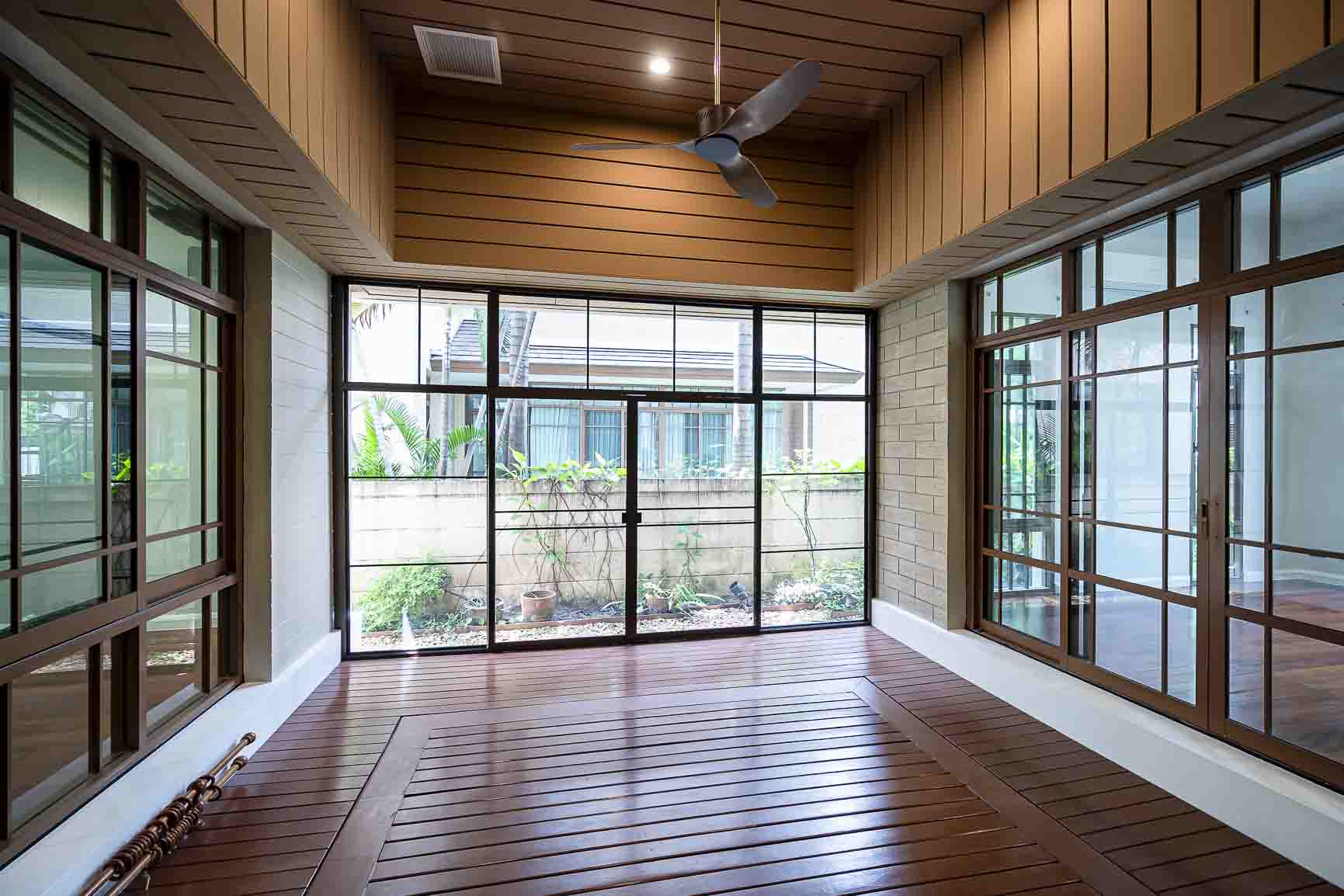 Baan Sansiri Sukhumvit 67