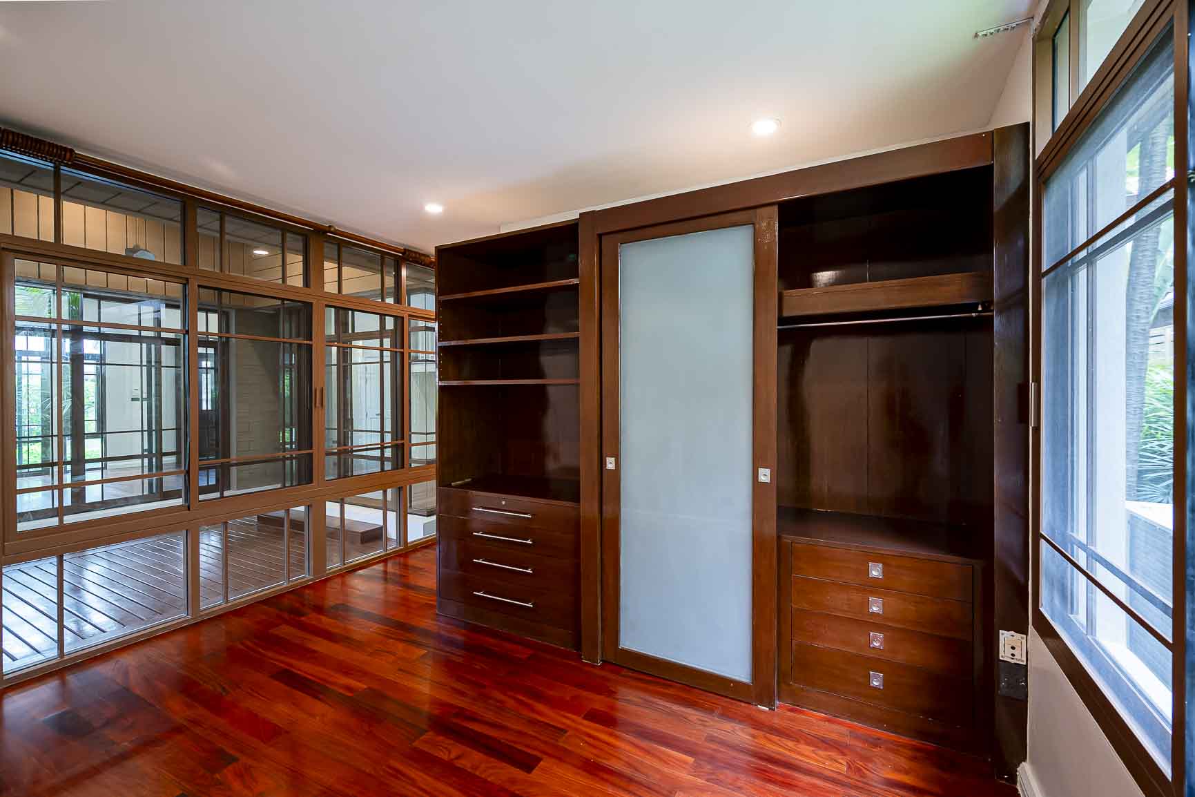 Baan Sansiri Sukhumvit 67