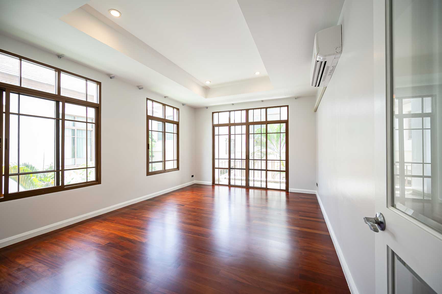Baan Sansiri Sukhumvit 67
