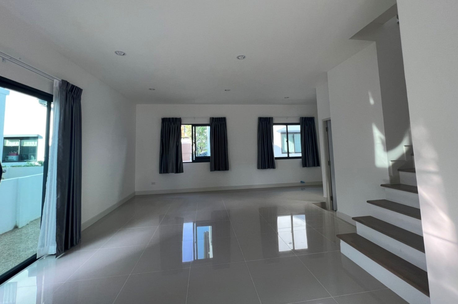 Unit & Project Photos 3