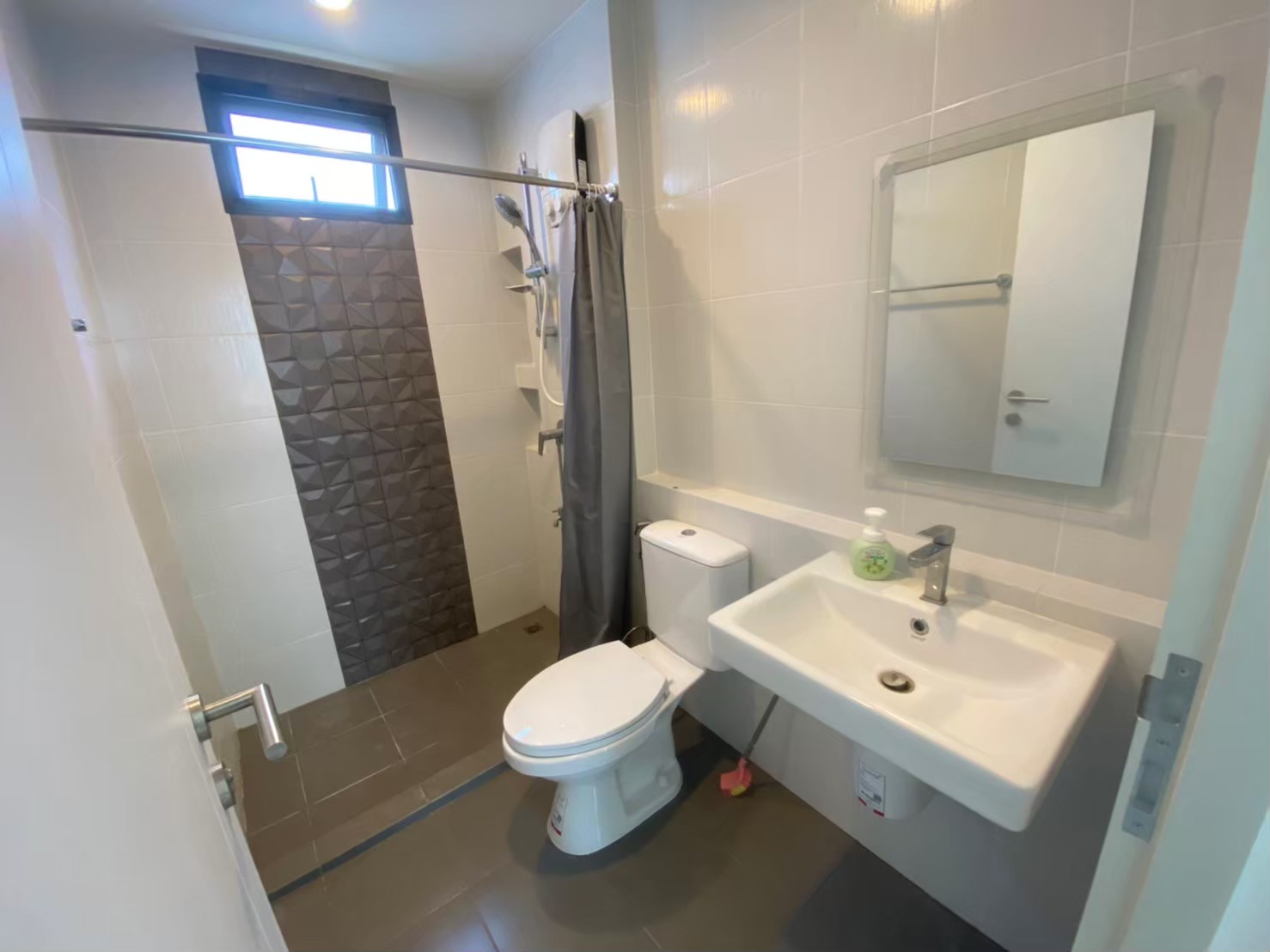 Unit & Project Photos 4