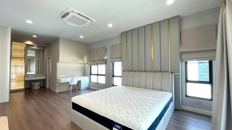 เศรษฐสิริ บางนา - สุวรรณภูมิ