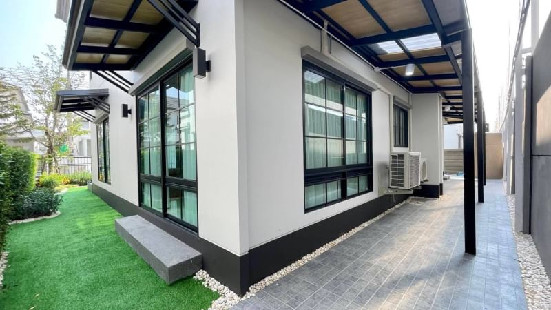 เศรษฐสิริ บางนา - สุวรรณภูมิ
