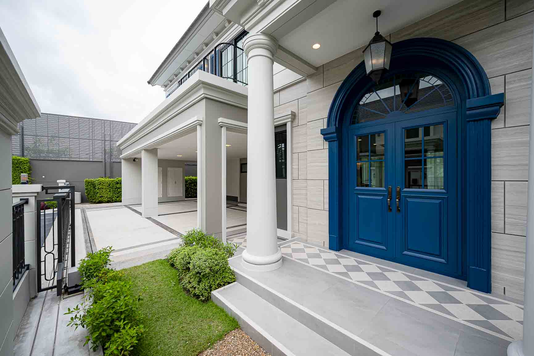 Narinsiri Krungthep Kreetha