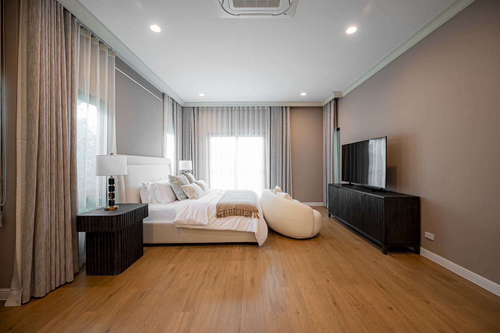 Narinsiri Krungthep Kreetha