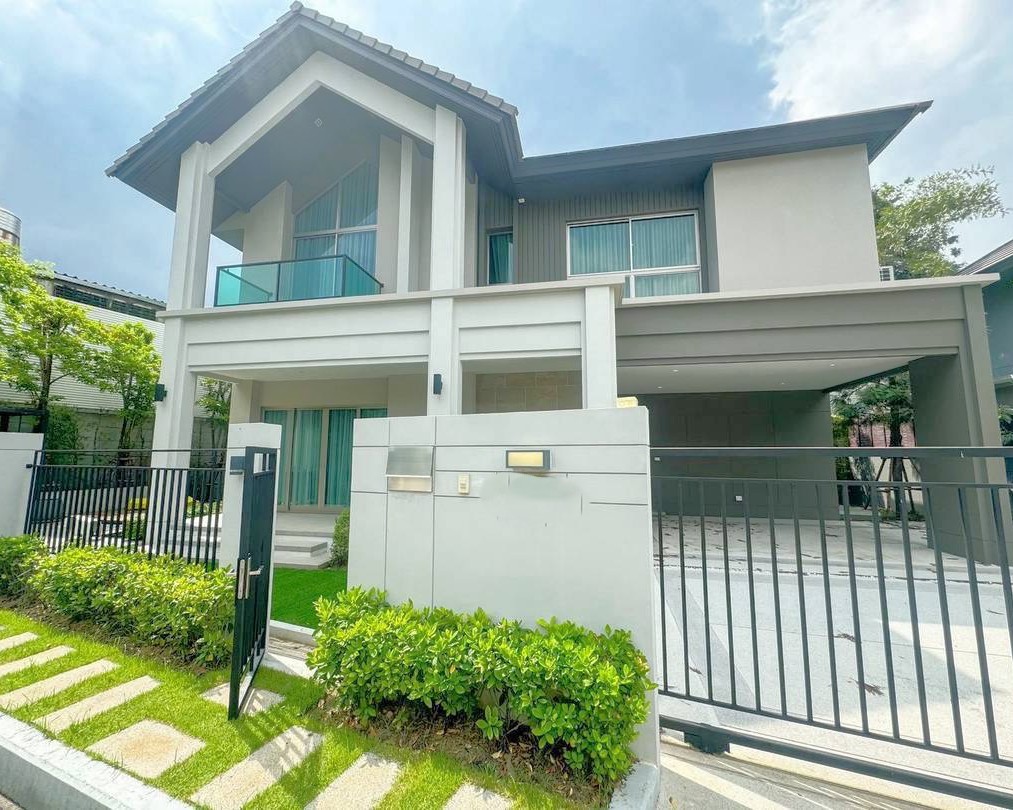 Bangkok Boulevard Signature Ladprao-Serithai