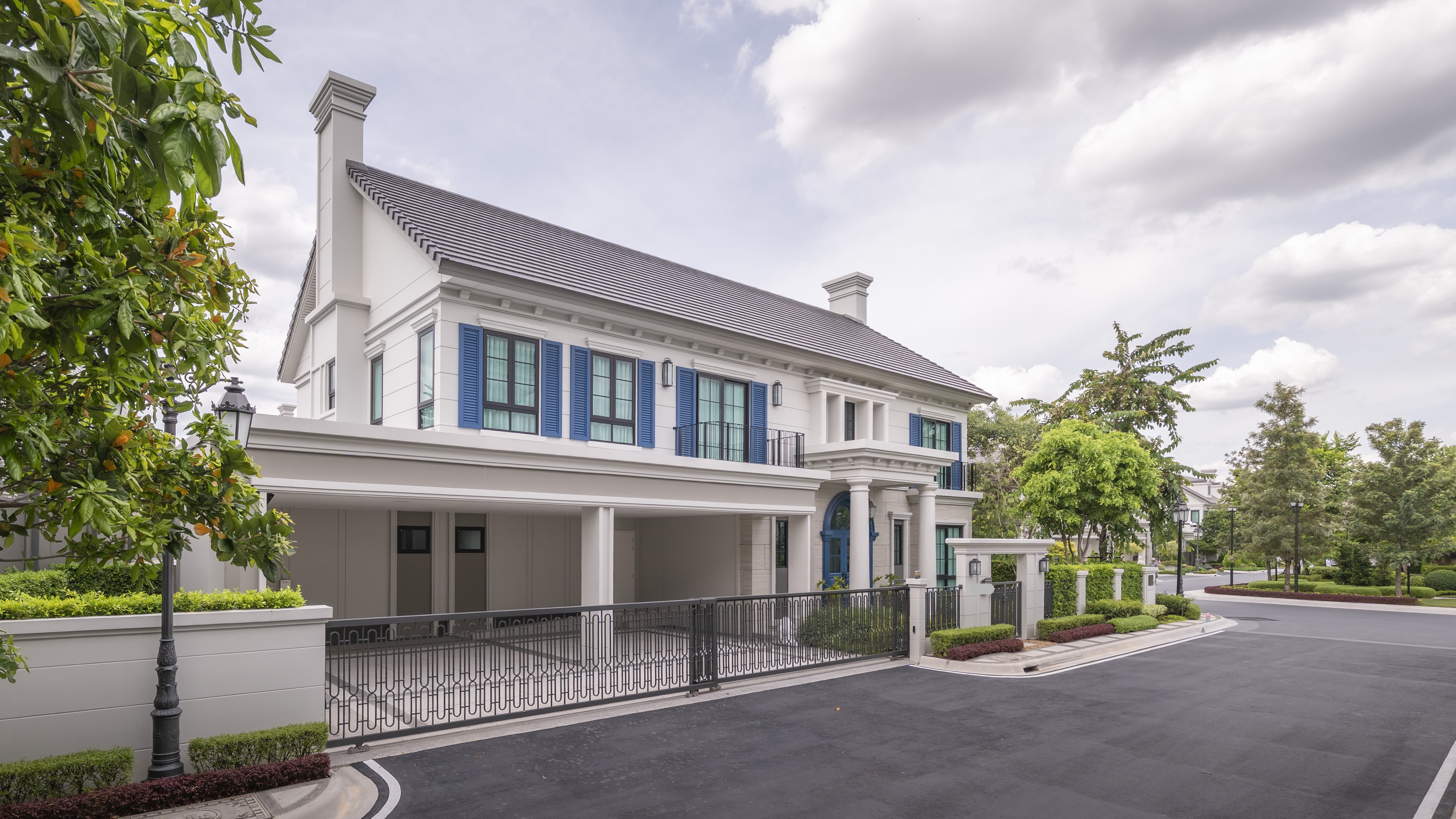 ณริณสิริ กรุงเทพกรีฑา